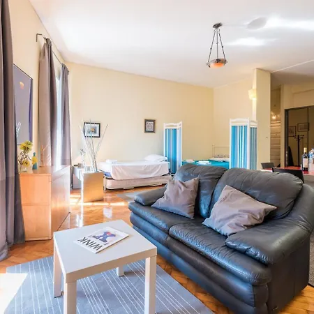 Apartamento Guestready - Minimalistic Downtown *